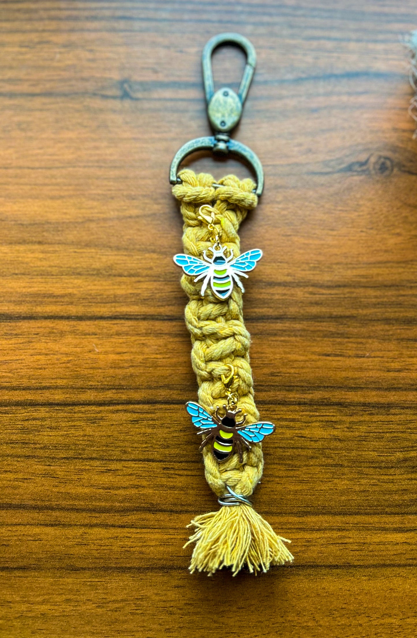🐝Honeybee Keychain🐝